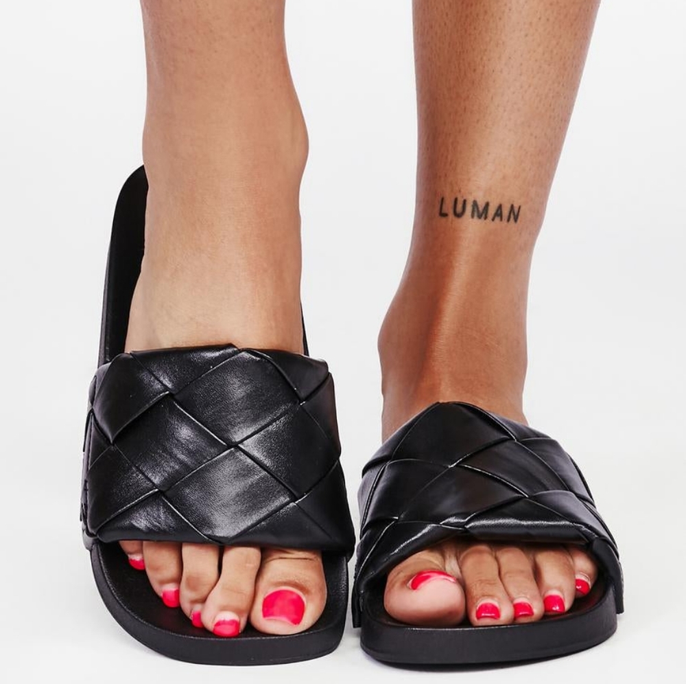 Rasolli Designer Love Quilted Slides NWT 5
